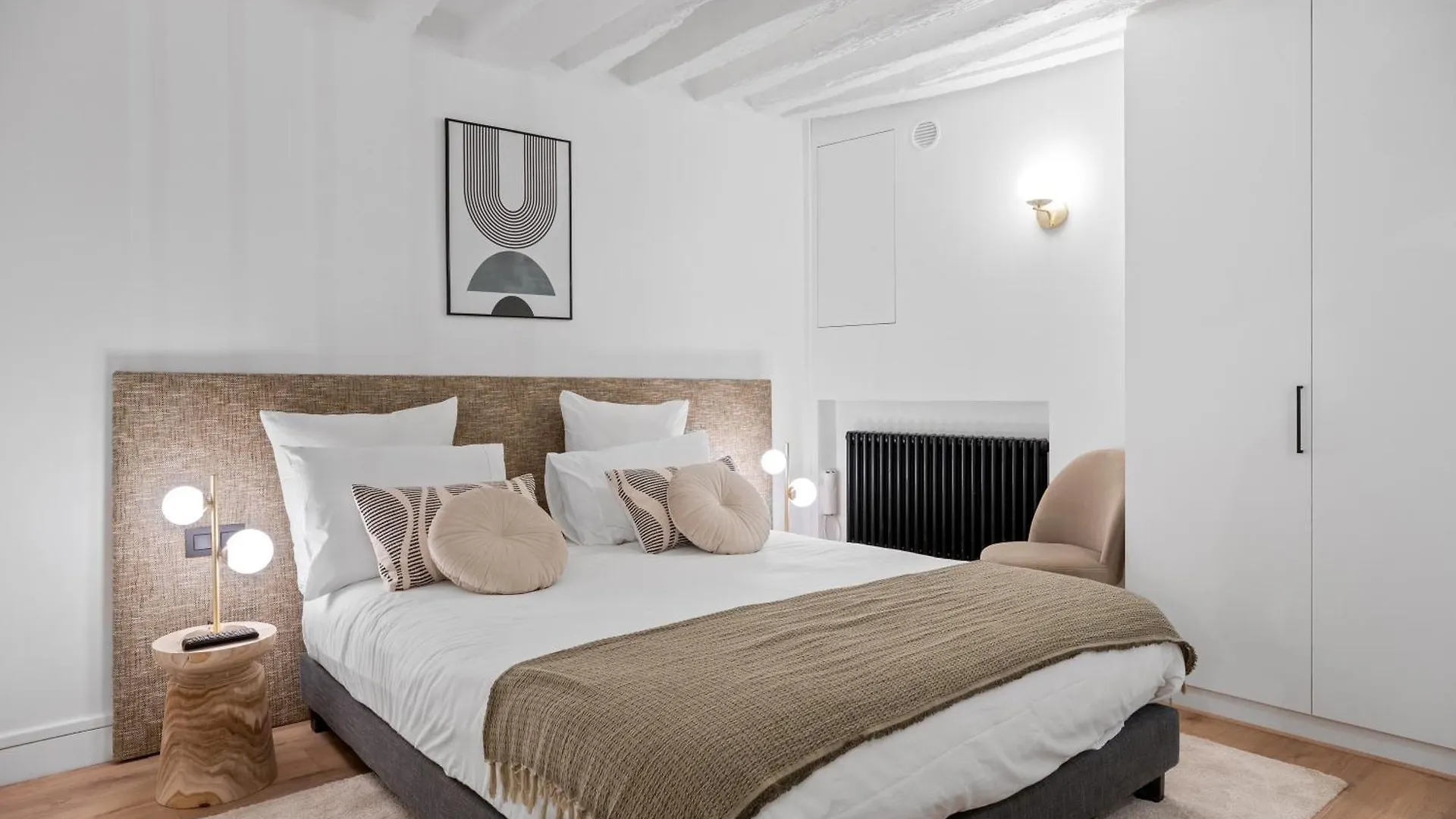 Appartement Cosy A 9 Min A Pied De La Cathedrale Notre Dame Paris France