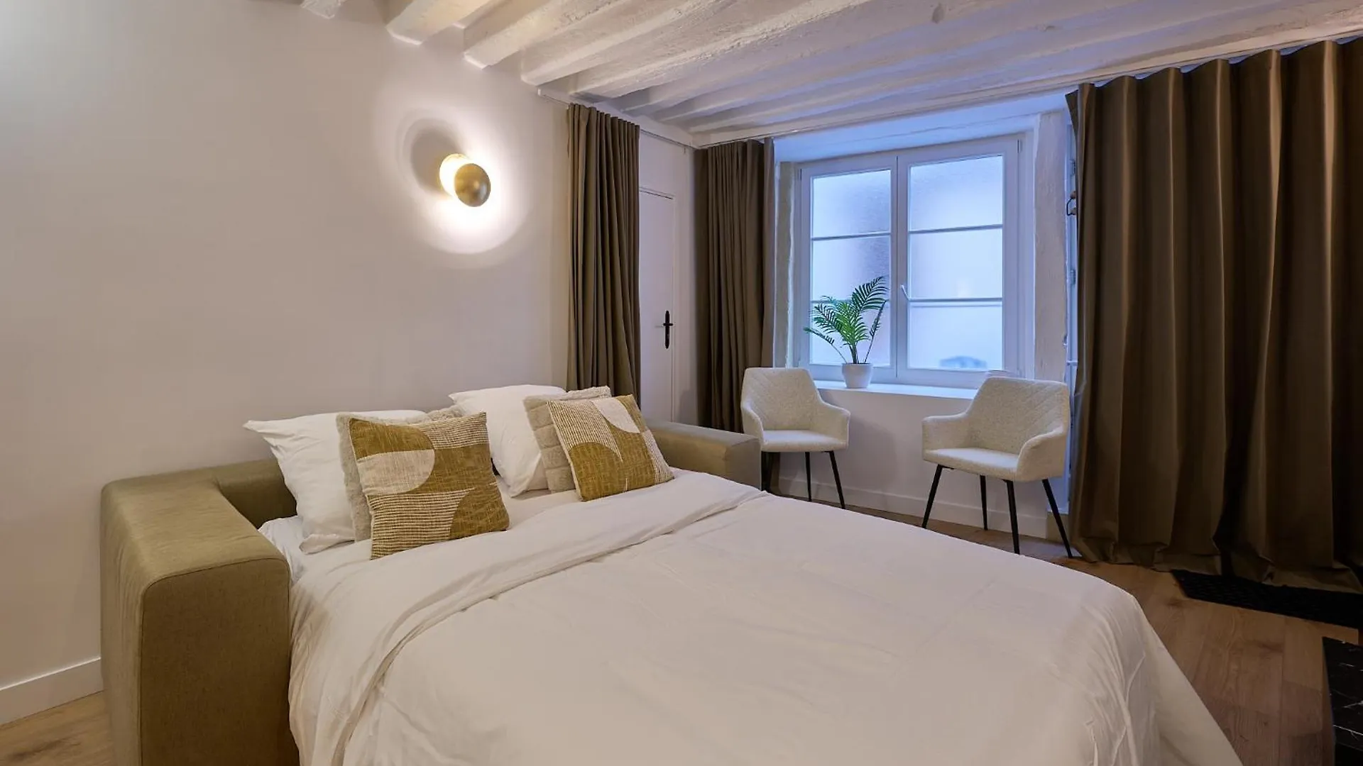 Appartement Cosy A 9 Min A Pied De La Cathedrale Notre Dame Paris