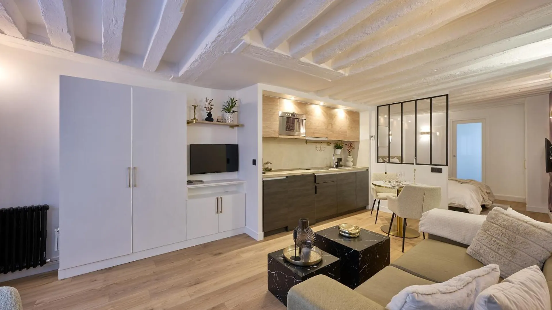 Apartment Appartement Cosy A 9 Min A Pied De La Cathedrale Notre Dame Paris