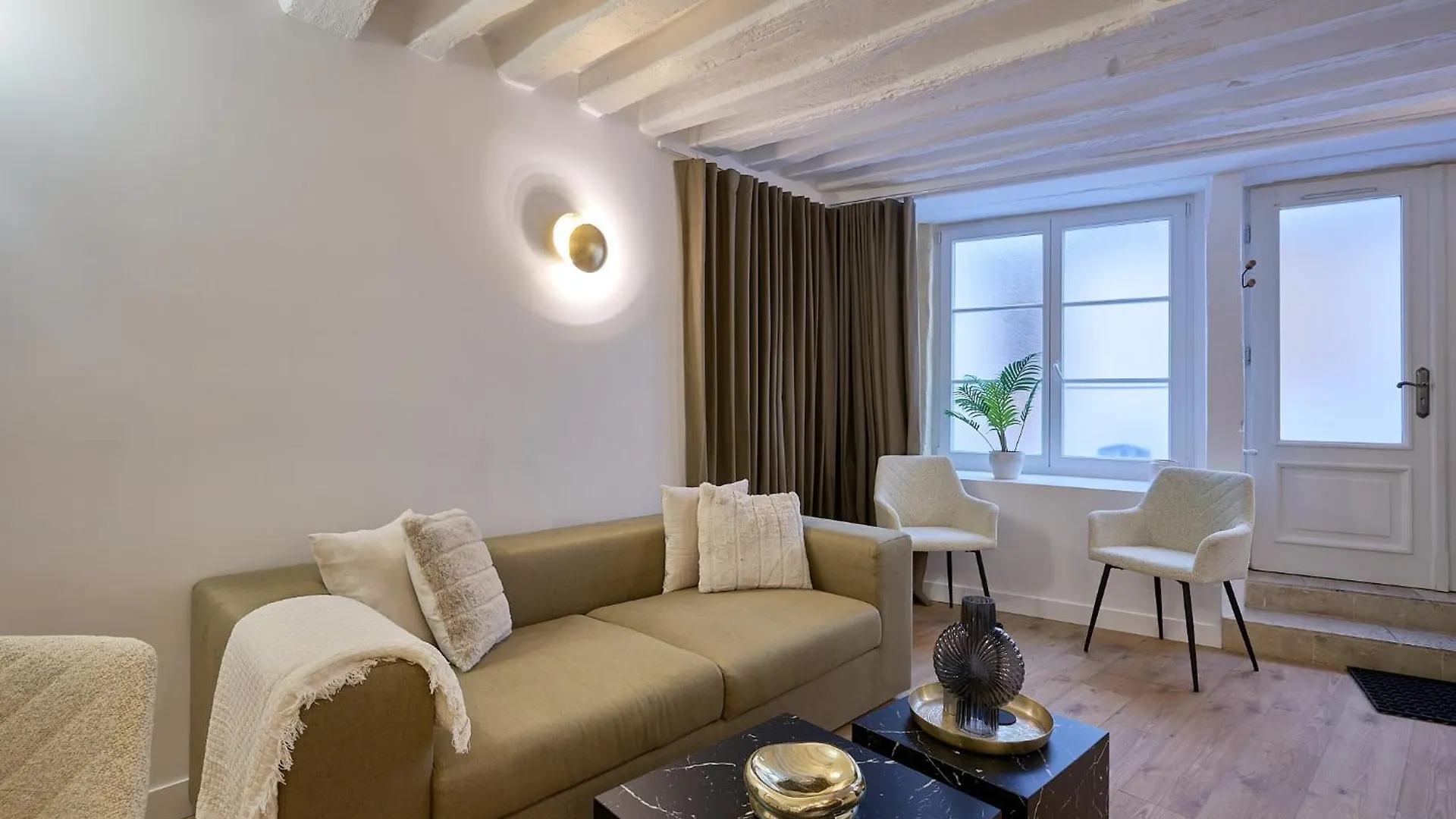 Apartamento Appartement Cosy A 9 Min A Pied De La Cathedrale Notre Dame París