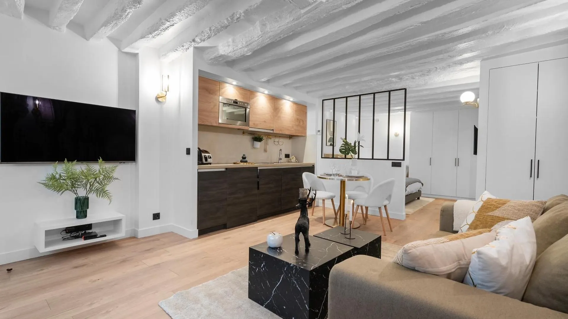 Appartement Cosy A 9 Min A Pied De La Cathedrale Notre Dame Paris 0*,